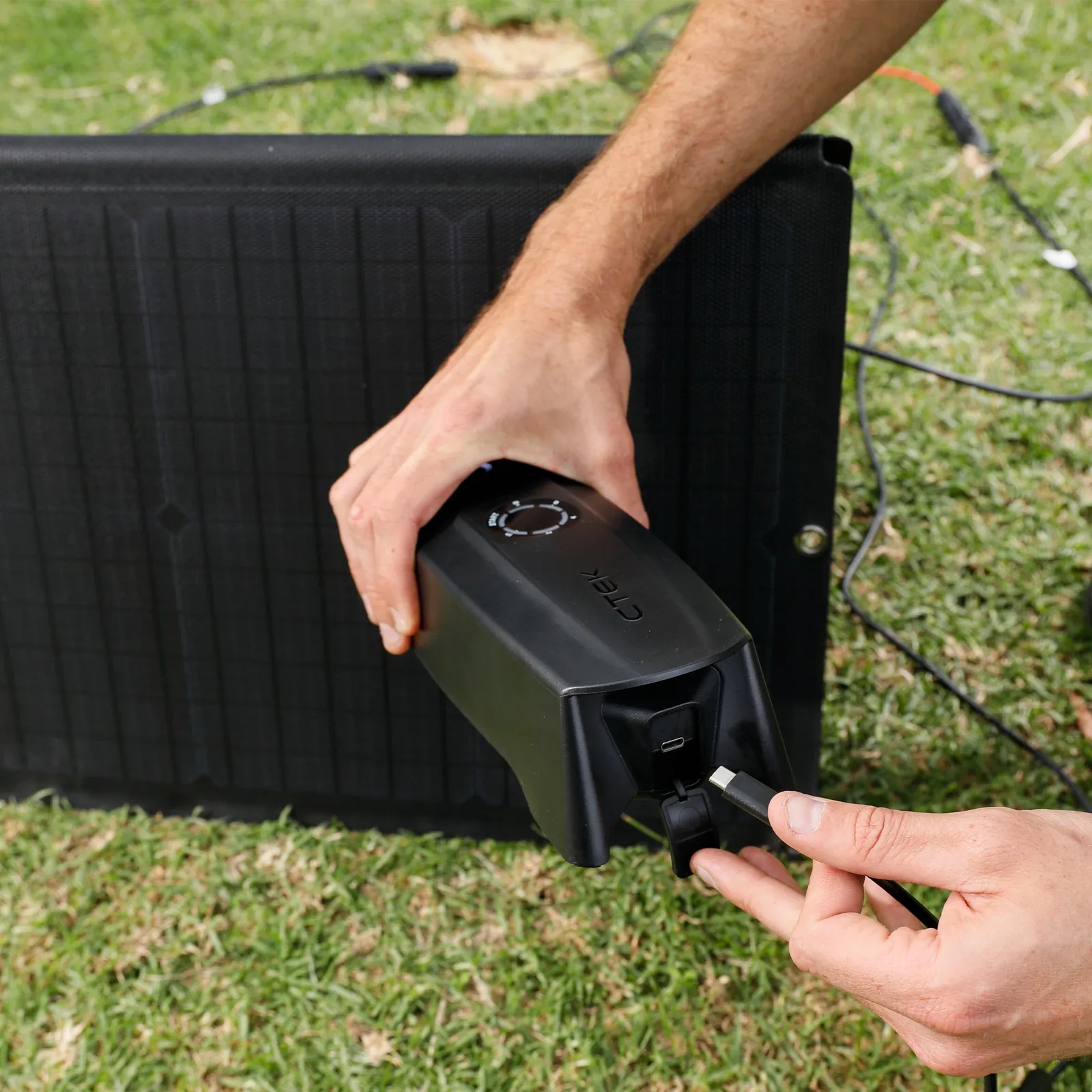 CTEK SOLAR PANEL CHARGE KIT
